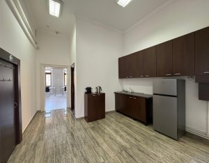 Spatiu potrivit pentru birouri 72 mp, la cateva minute de Tribunal