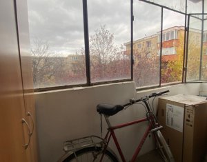 Appartement 4 chambres à louer dans Cluj-napoca, zone Zorilor