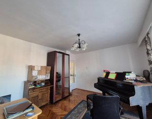 Ház 5 szobák kiadó on Cluj-napoca, Zóna Zorilor