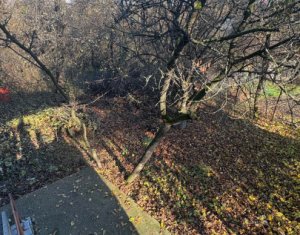 Casa de inchiriat tip atelier/service auto 