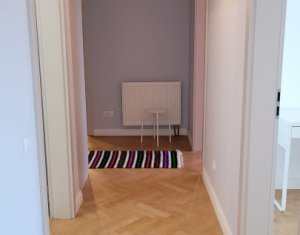 Apartment 3 rooms for rent in Cluj-napoca, zone Centru