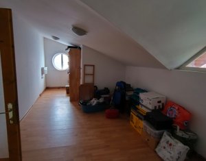Bureau à louer dans Cluj-napoca, zone Dambul Rotund