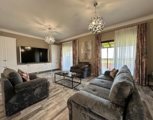 Casa ultrafinisata, Dezmir, parcare cu bariera, teren liber 300mp