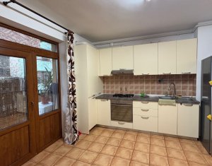 3 camere, parca subterana, zona strazii Zaharia Stancu