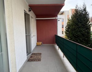 3 camere, garaj, zona strazii Mircea Zaciu 