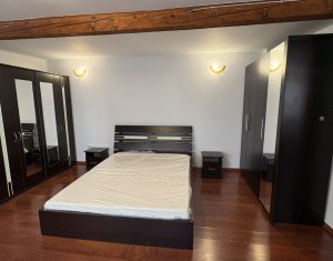 3 camere, garaj, zona strazii Mircea Zaciu 