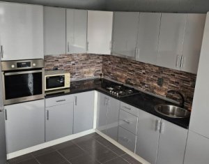 3 camere, pretabil si pentru birou, apartament la casa