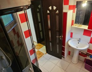 3 camere, pretabil si pentru birou, apartament la casa