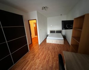 Apartament cu o camera si parcare in zona Florilor, Floresti