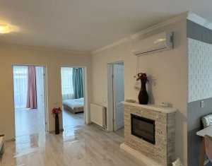 Apartament cu 3 camere, zona Tineretului