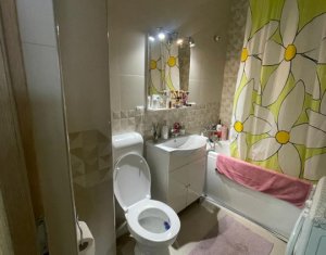 2 camere, parcare, zona strazii Traian