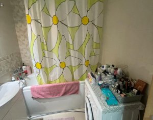 2 camere, parcare, zona strazii Traian