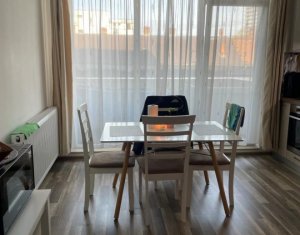 2 camere, parcare, zona strazii Traian