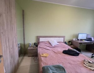 2 camere, parcare, zona strazii Traian