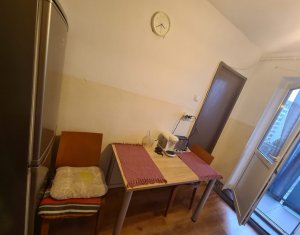 De inchiriat apartament cu 2 camere str Izlazului
