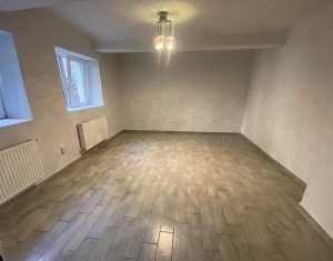 Apartament de inchiriat In Piata Muzeului pentru birouri/comercial