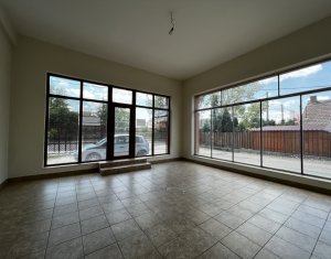 Espace Commercial à louer dans Cluj-napoca, zone Bulgaria
