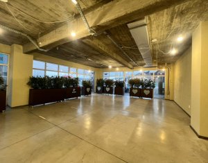 Üzlethelyiség kiadó on Floresti