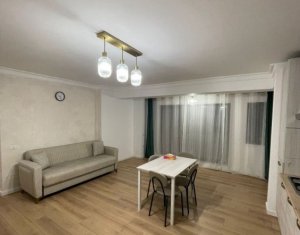 Apartament 2 camere, balcon, zona Metro