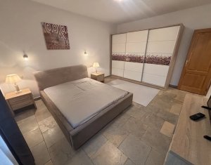 3 camere, parcare, terasa 40 mp, zona Vivo