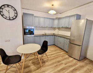 Apartament 2 camere, ultrafinisat, etajul 1, parcare