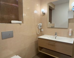 Apartament cu 2 camere, parcare, zona Calea Turzii