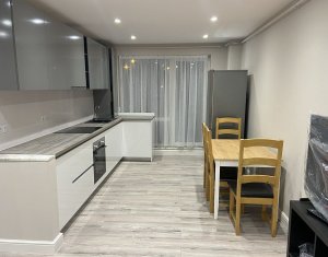 3 camere, parcare, terasa, zona strazii Traian Vuia