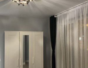 3 camere, parcare, terasa, zona strazii Traian Vuia