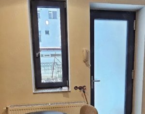 Inchiriere apartament la casa 2 camere Zona Ultracentrala
