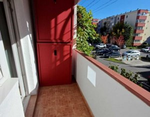  3 camere, decomandat, 67 mp, parcare, Marasti 