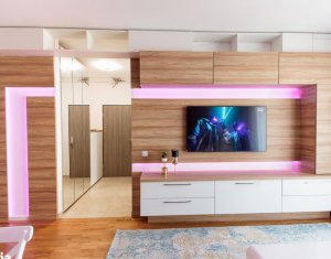 Inchiriere 2 camere, 60mp in A. Muresanu, cu parcare