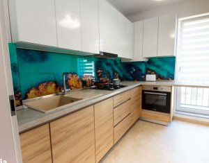 Inchiriere 2 camere, 60mp in A. Muresanu, cu parcare