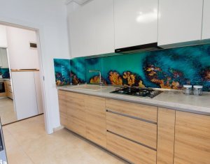 Inchiriere 2 camere, 60mp in A. Muresanu, cu parcare