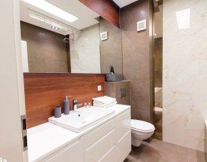 Inchiriere 2 camere, 60mp in A. Muresanu, cu parcare