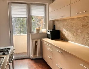 Appartement 3 chambres à louer dans Cluj-napoca, zone Plopilor