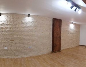 Apartament modern, zonă Platinia