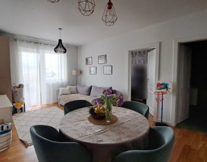 Apartament  cu 3 camere  de inchiriat in Floresti, zona Vivo
