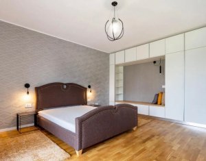 3 camere, lux, zona strazii Buna ziua