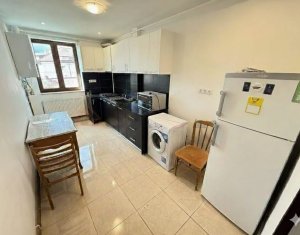Apartament cu 2 camere in zona Semicentrala
