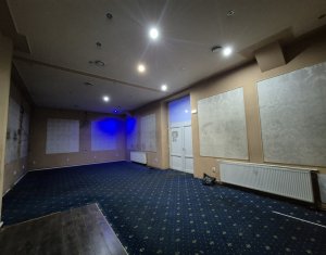 Spatiu comercial 100mp, Centru, zona Horea, vedere la strada