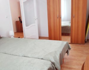 Apartament 2 camere, parcare, zona Gruia