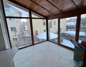 Birouri la casa 90mp 3 incaperi, 2 parcari, Plopilor Sala Sporturilor