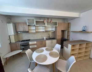 Apartament 2 camere, 2 balcoane, parcare, zona Bună Ziua