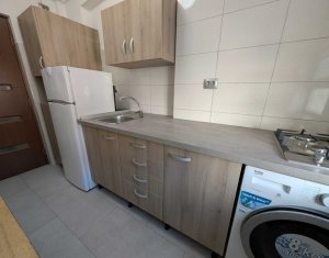 Apartament 2 camere in Centru, parcare in curte