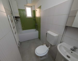 Apartament 2 camere in Centru, parcare in curte