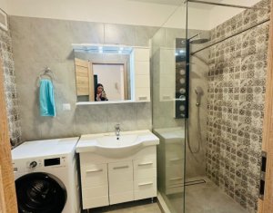 Inchiriere 2 camere, parcare subterana, zona VIVO