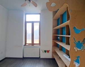 Appartement 3 chambres à louer dans Cluj-napoca, zone Centru