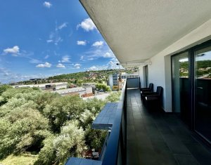 Apartament 2 camere in zona Lombului