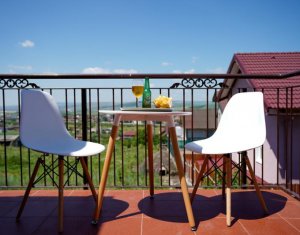 House 5 rooms for rent in Sannicoara