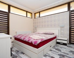 House 5 rooms for rent in Sannicoara